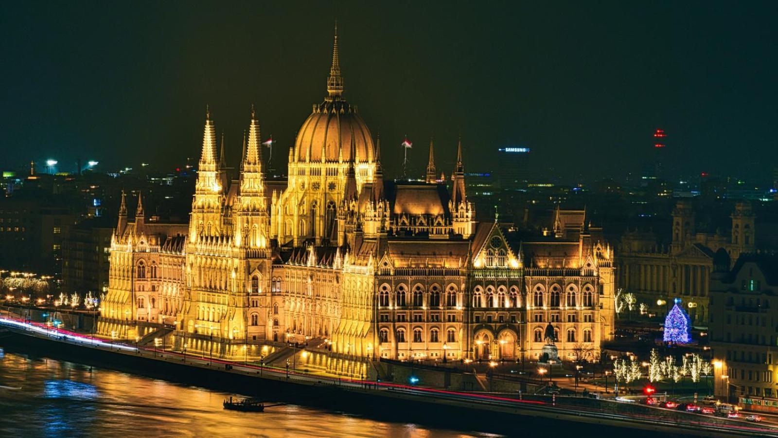 Sip Fifteen City Center Apartment Budapest Esterno foto